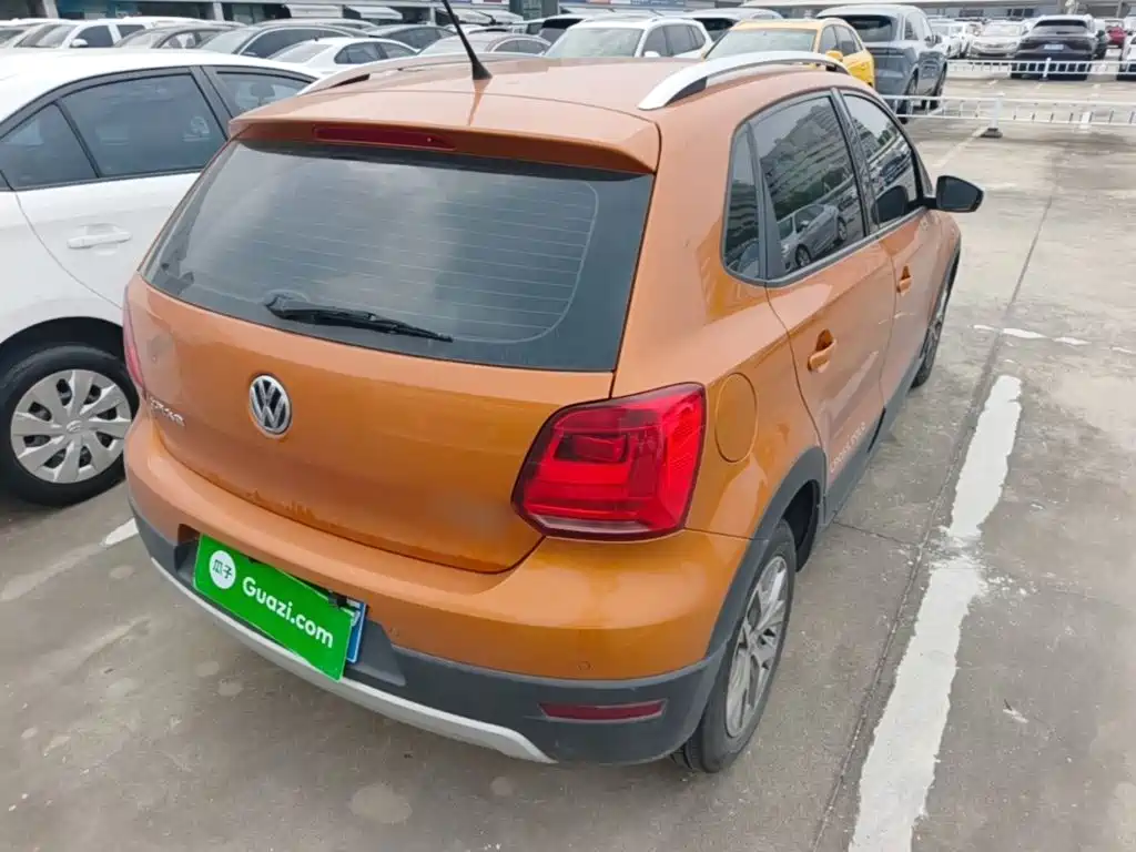Volkswagen Polo — миниатюра 7