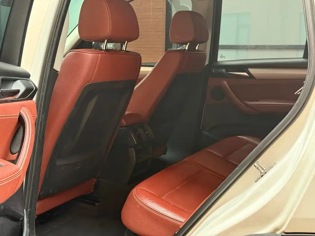 BMW X3 2012 xDrive28i Lead