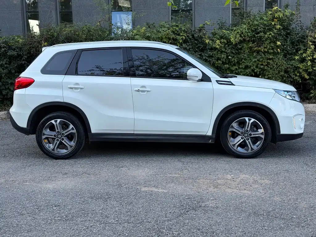 Suzuki Vitara — миниатюра 4