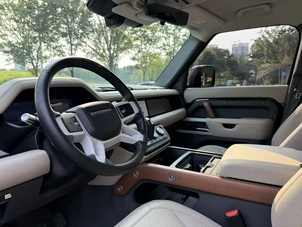 Land Rover Land Rover Defender 2021 110 P400
