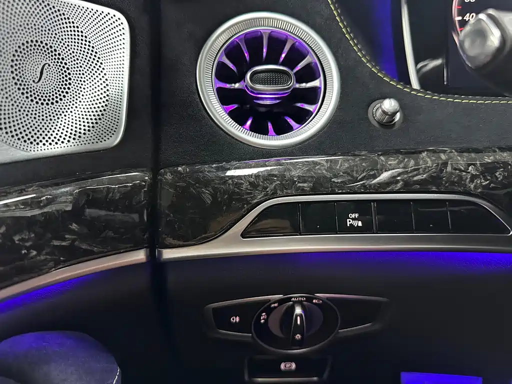 Mercedes-Benz S-Class — миниатюра 13