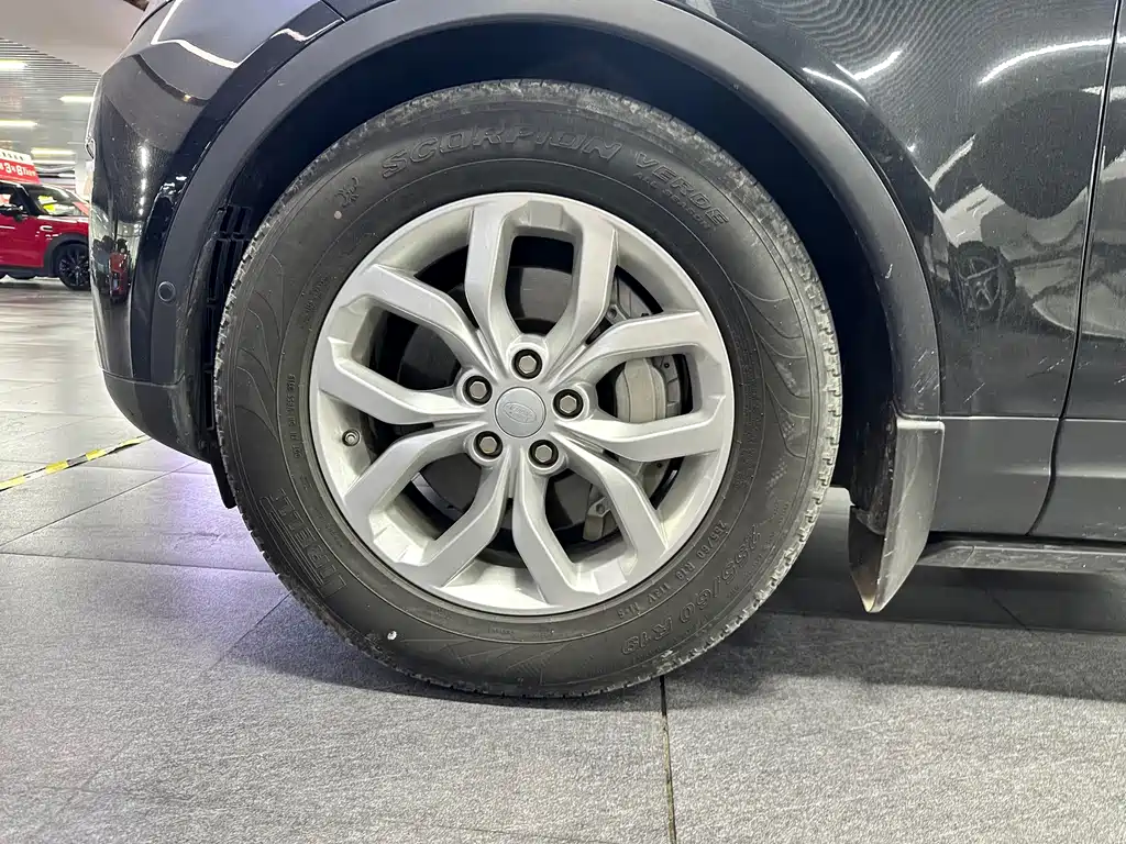 Land Rover Discovery — миниатюра 13