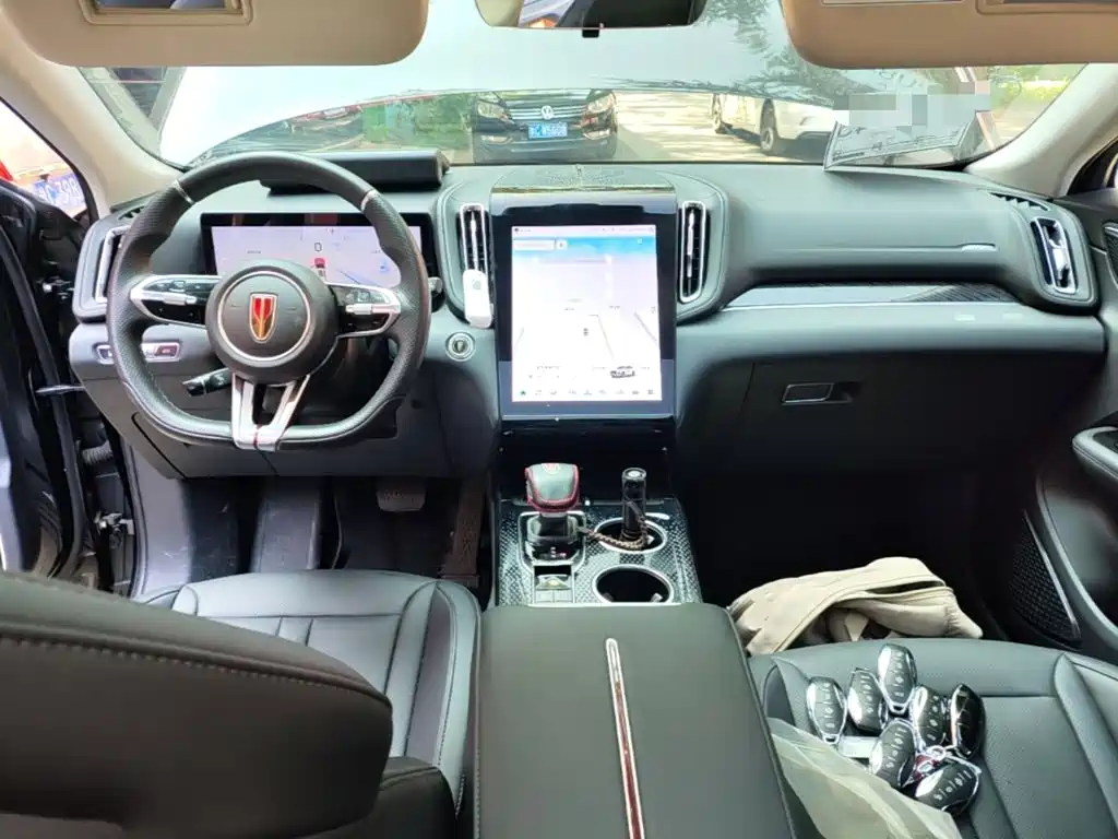 Hongqi Hongqi HS3 PHEV — миниатюра 10