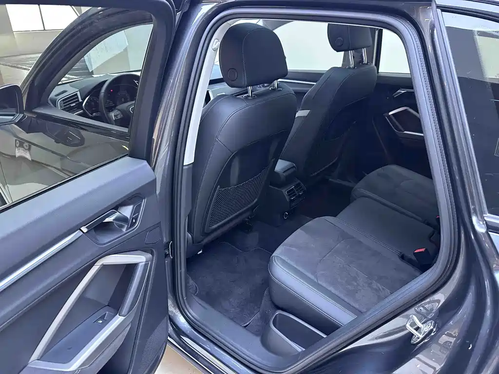 Audi Q3 — миниатюра 10