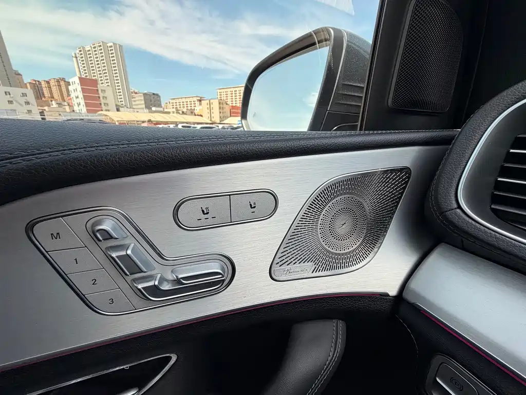 Mercedes-Benz GLE AMG — миниатюра 11