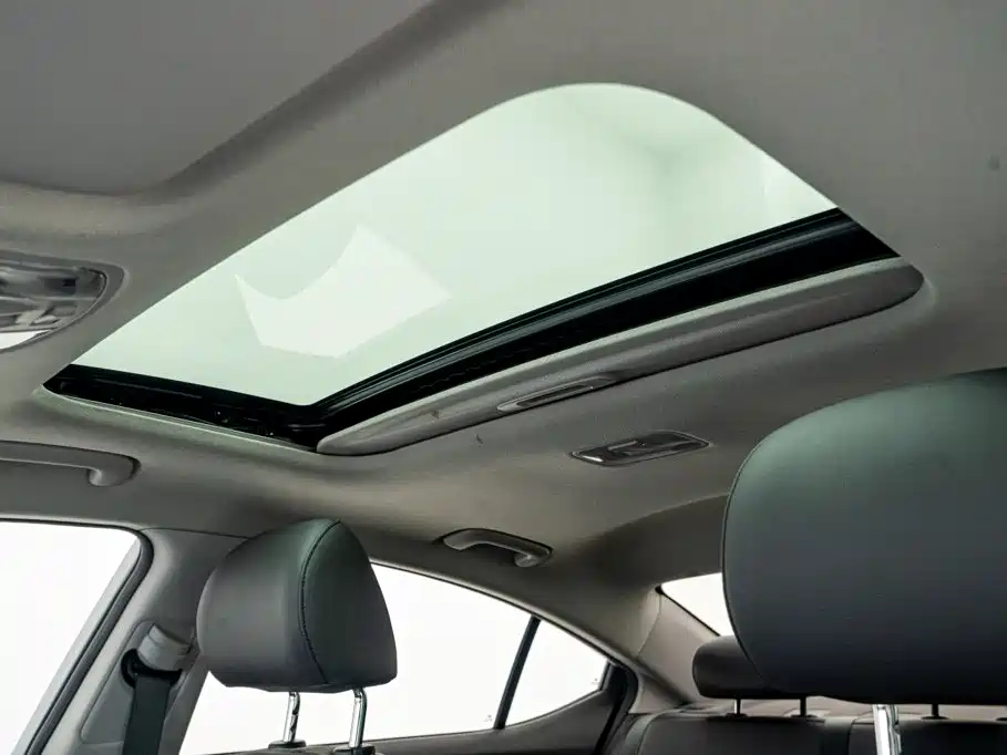 Hyundai Elantra PHEV — миниатюра 25