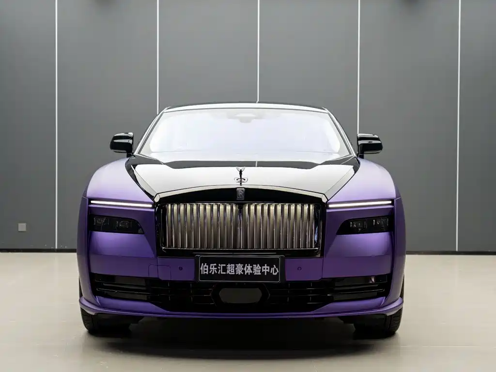 Rolls-Royce Phantom — миниатюра 5