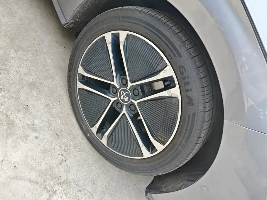 BYD Han 2020 EV Luxury