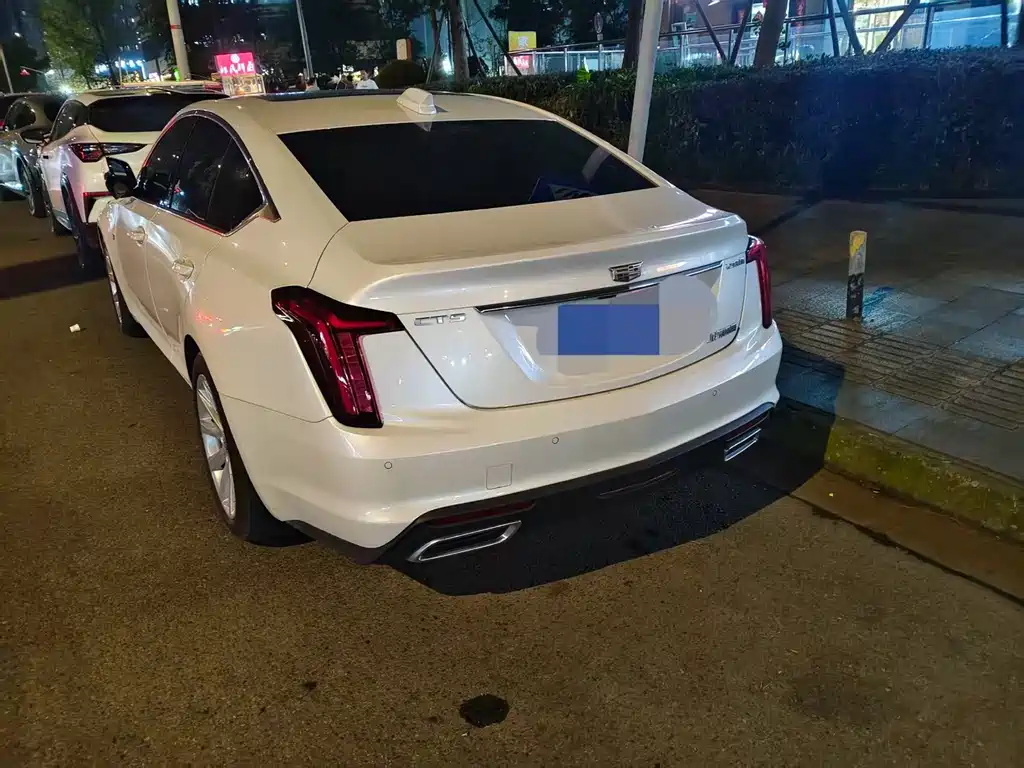 Cadillac CT5 — миниатюра 4