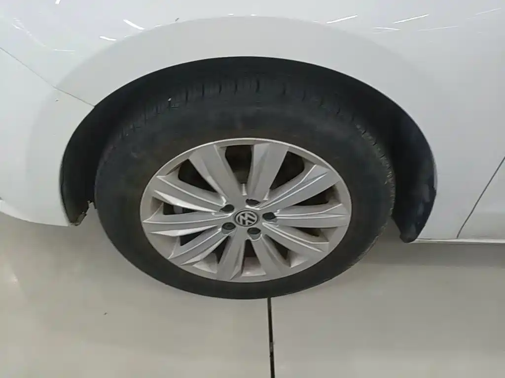 Volkswagen Bora — миниатюра 23
