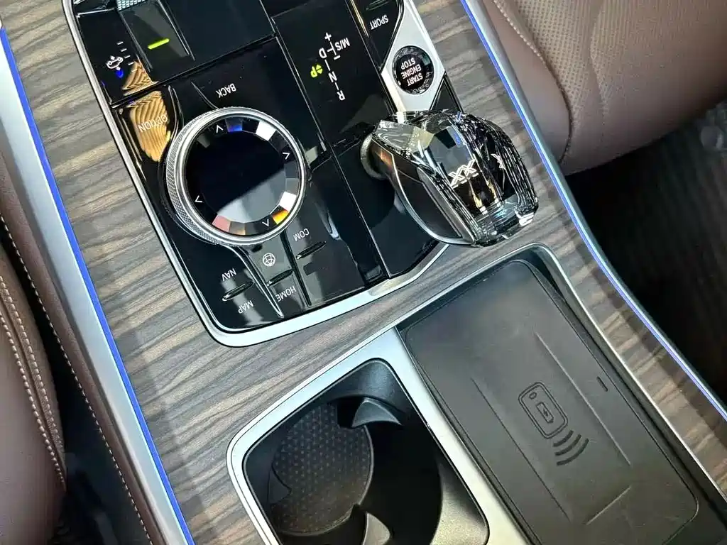 BMW X5 — миниатюра 9