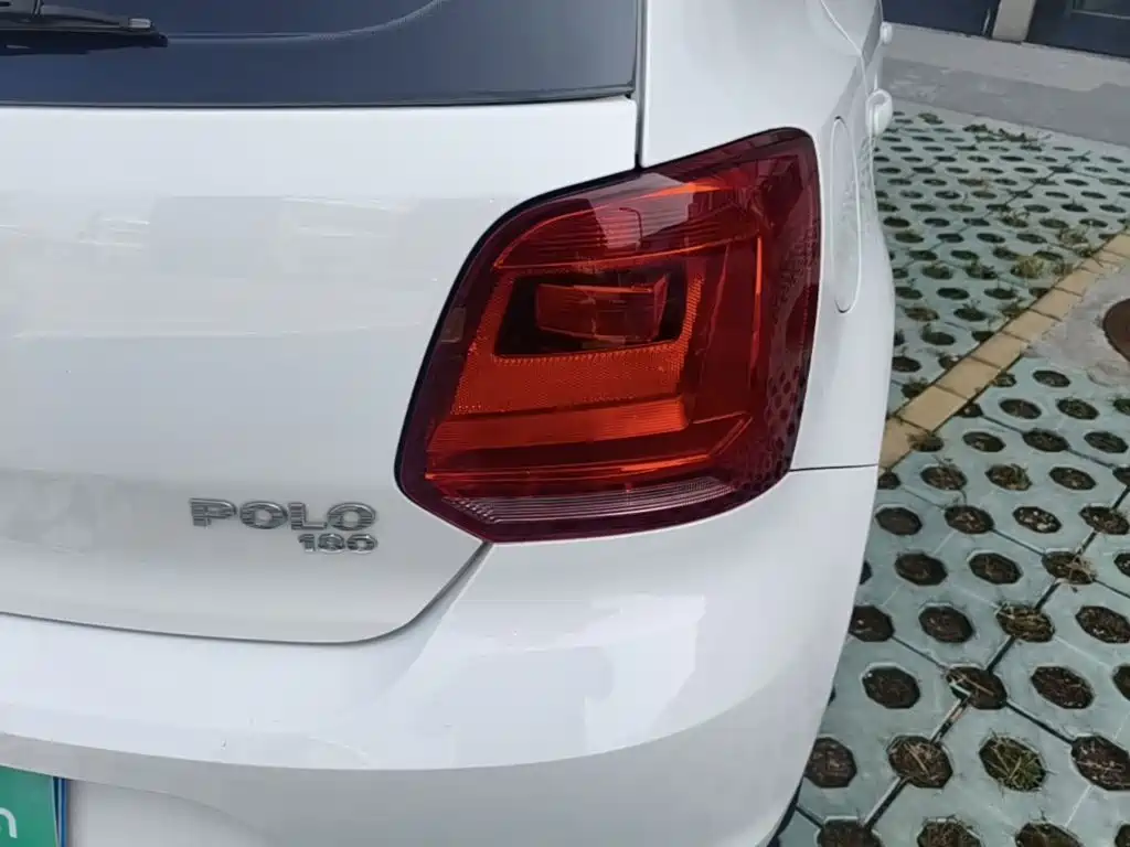 Volkswagen Polo — миниатюра 8