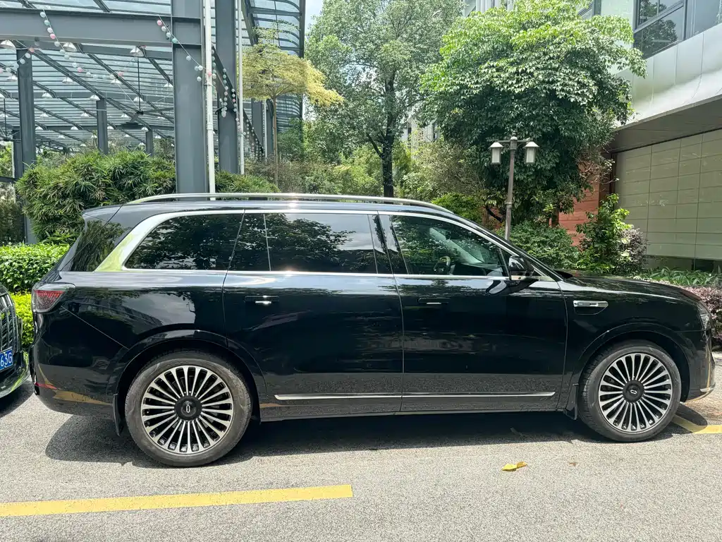 Aito M9 2024 Max 100kWh 6 мест