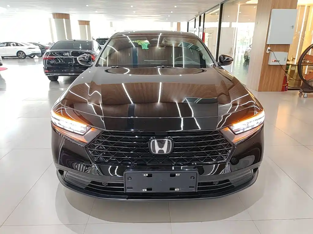 Honda Accord — миниатюра 3