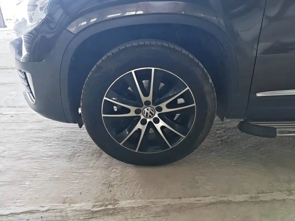 Volkswagen Tiguan — миниатюра 23