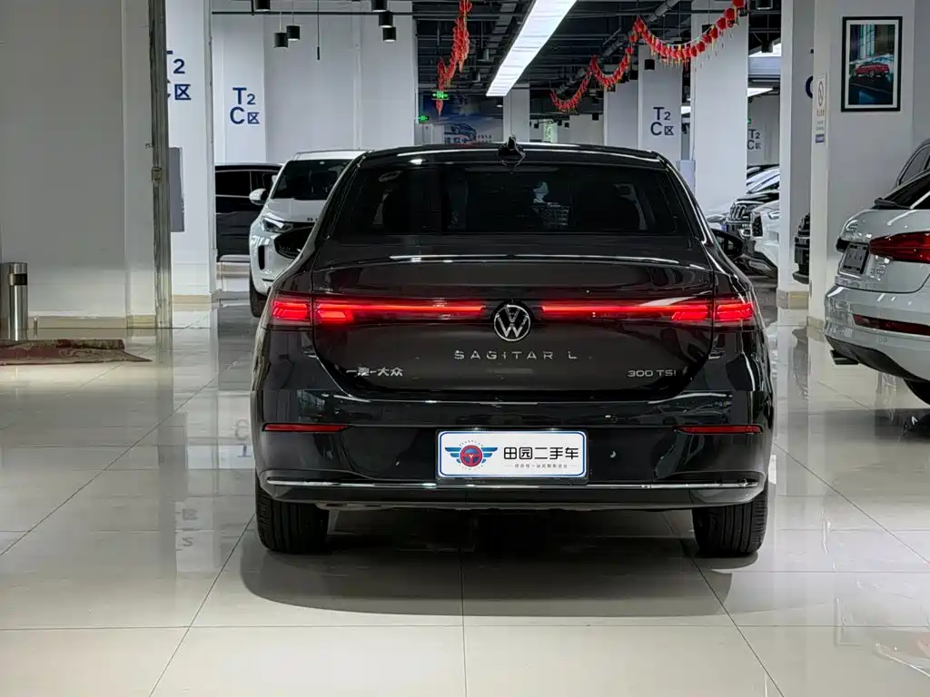 Volkswagen Sagitar — миниатюра 5