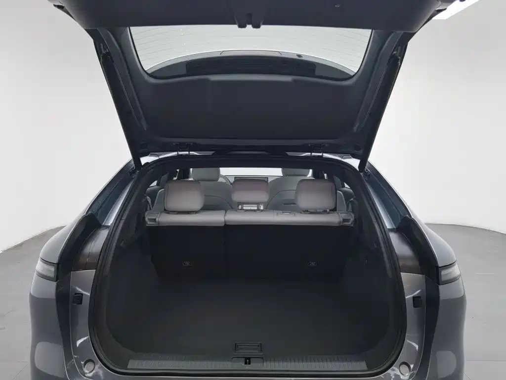 XPeng G6 — миниатюра 16