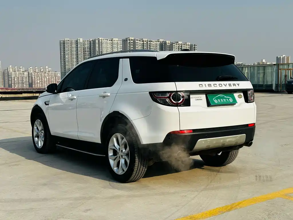 Land Rover Discovery Sport — миниатюра 8