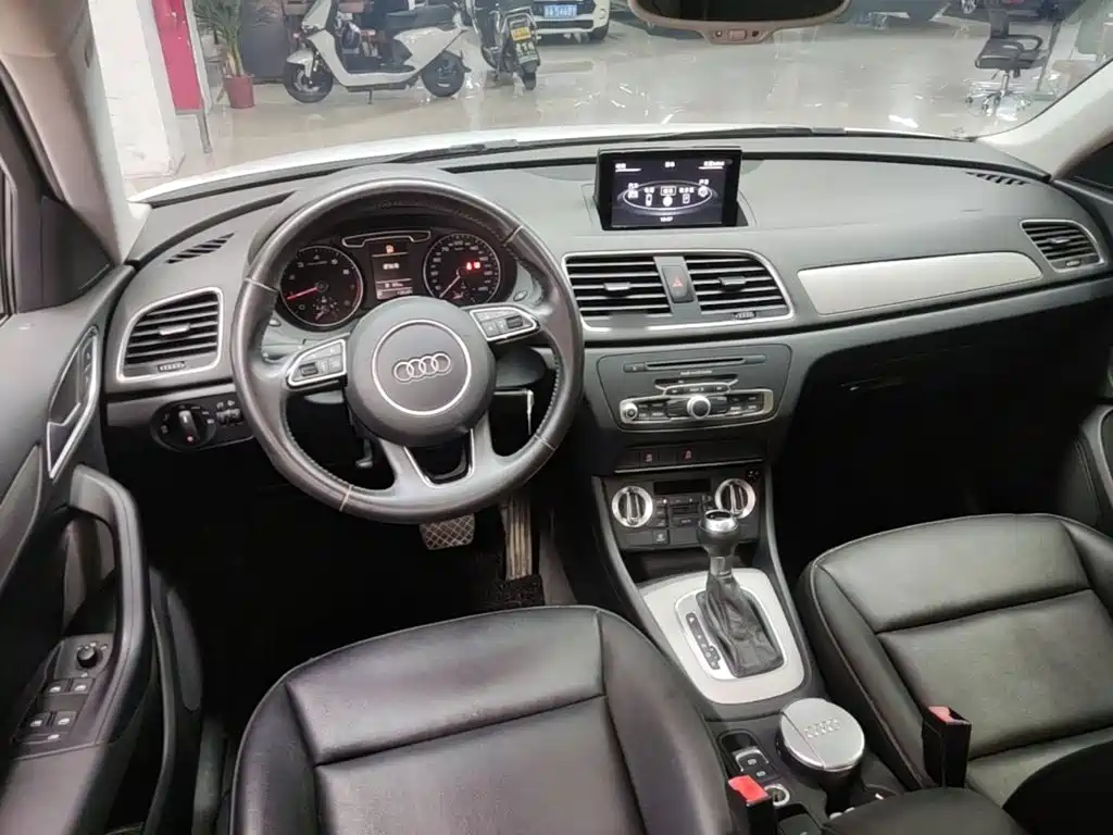 Audi Q3 — миниатюра 10