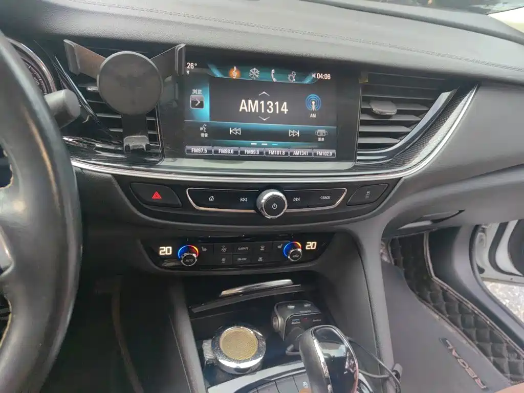 Buick Regal — миниатюра 14