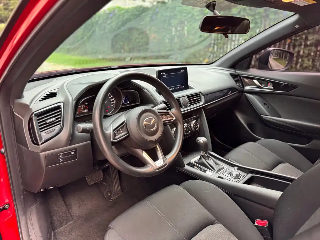 Mazda CX-4 — миниатюра 9