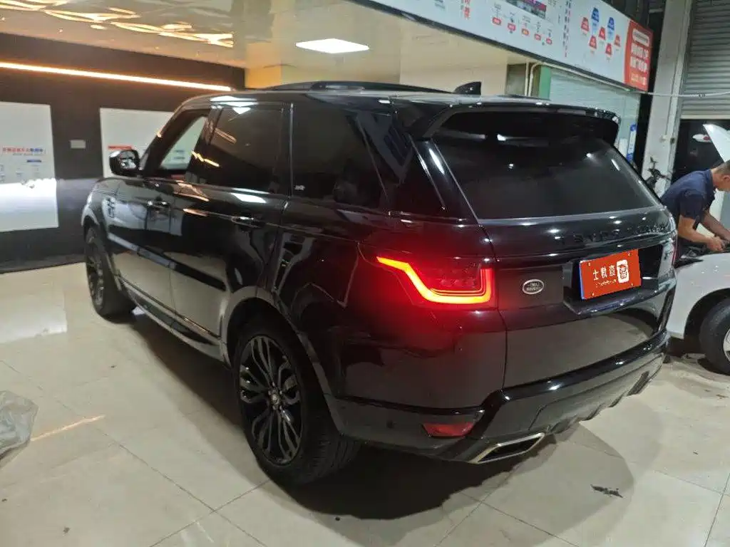 Land Rover Sport — миниатюра 9