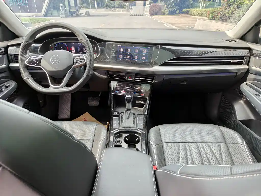 Volkswagen Passat — миниатюра 6