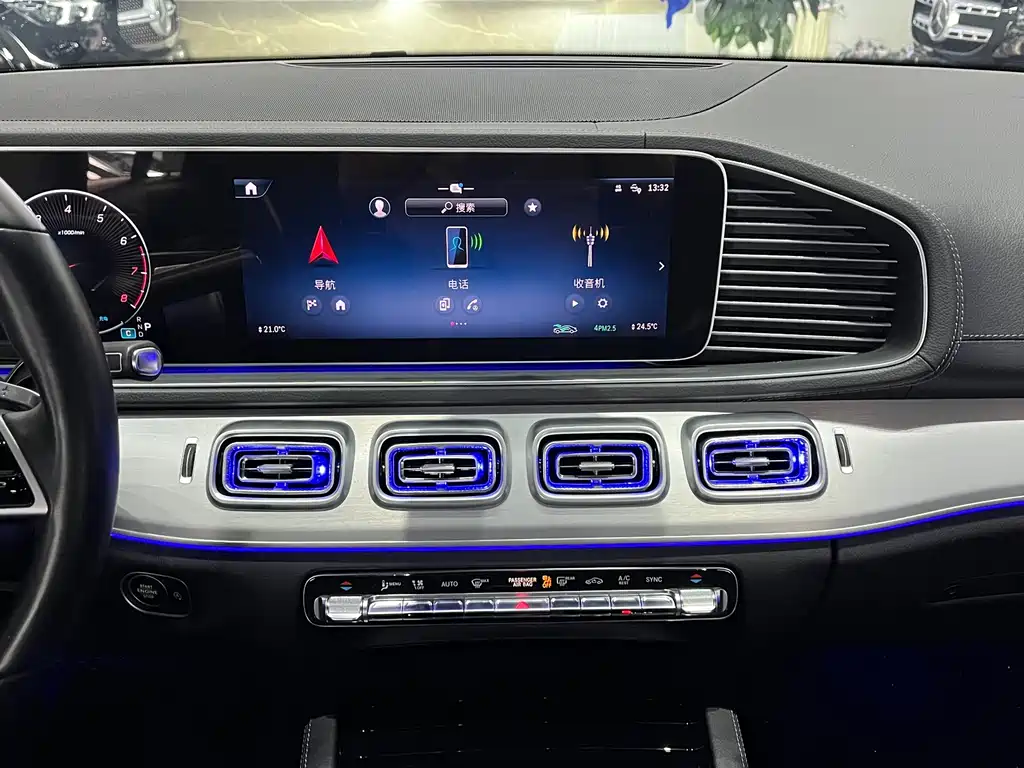 Mercedes-Benz GLE (Import) — миниатюра 15