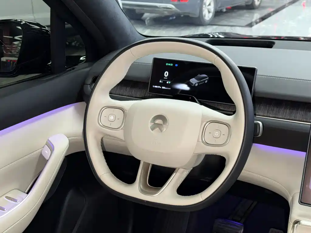 NIO ES6 — миниатюра 13