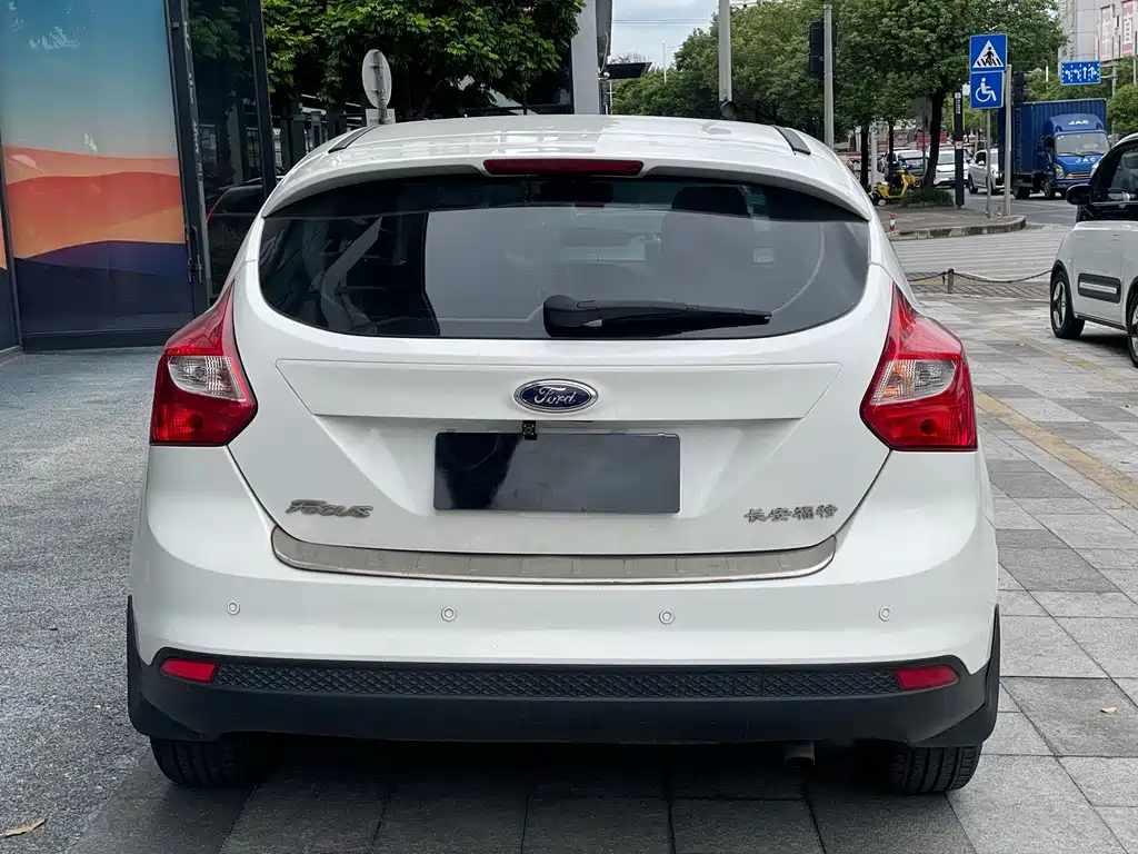 Ford Focus — миниатюра 2