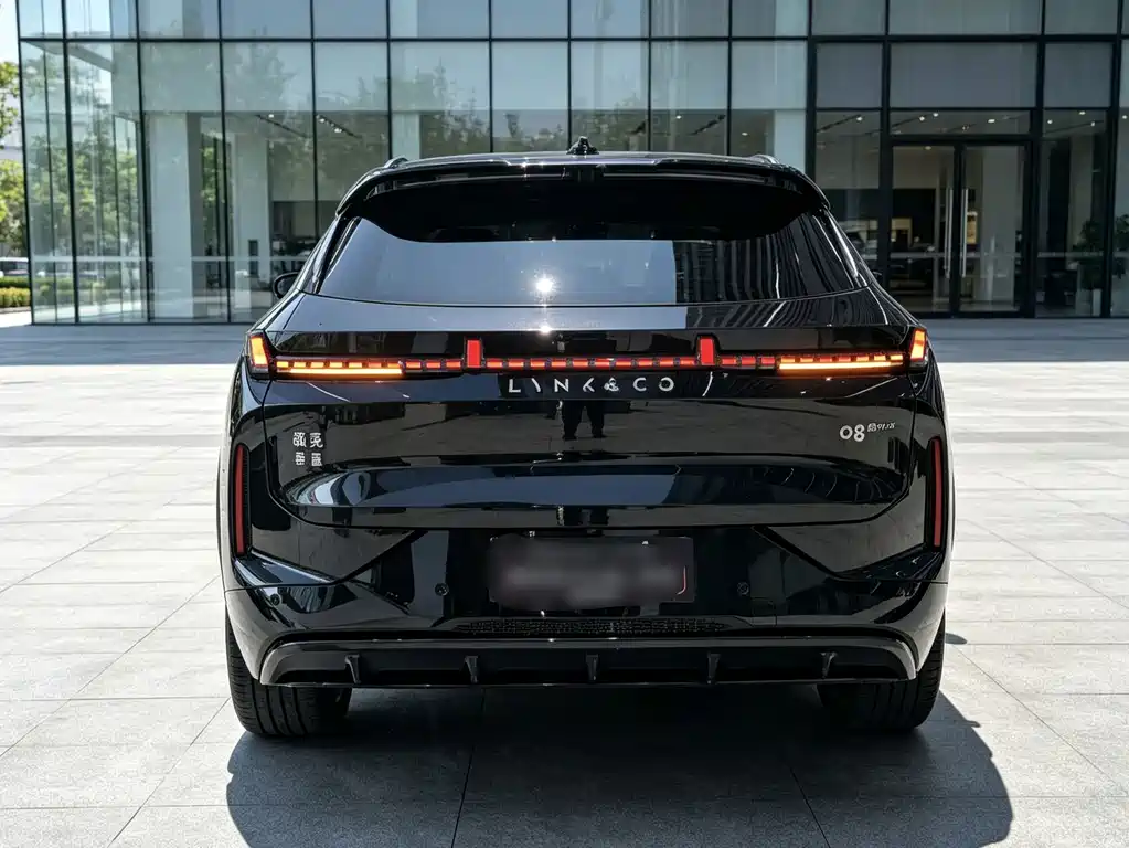 Lynk & Co 08 EM-P — миниатюра 8