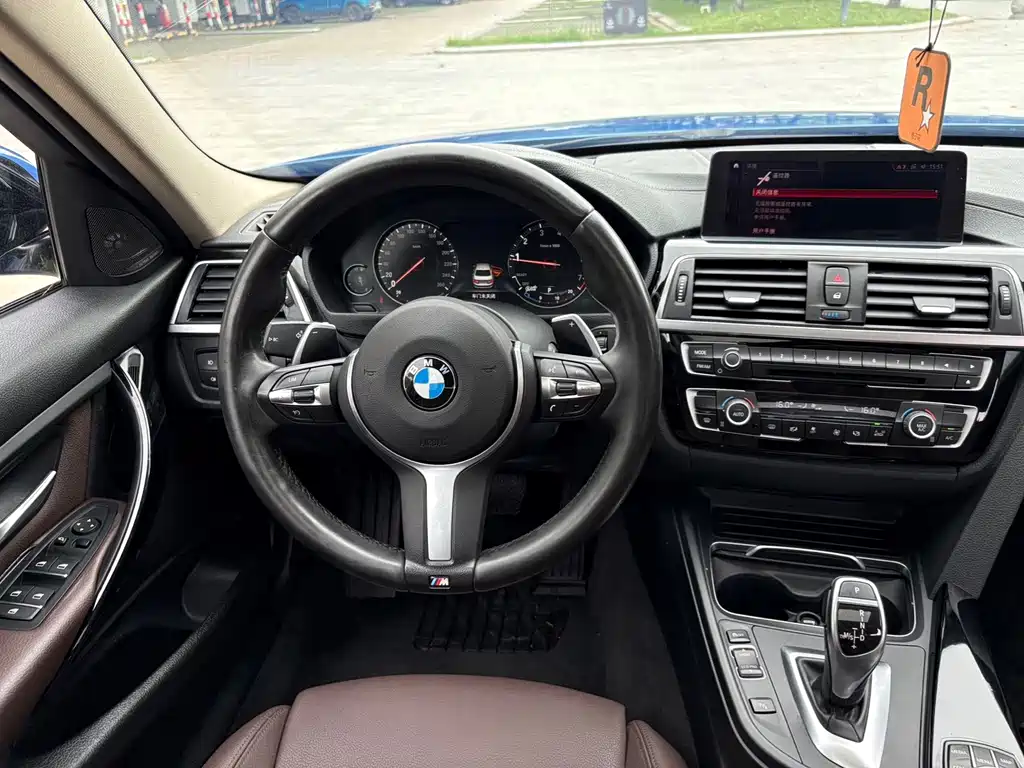 BMW 3 Series — миниатюра 9