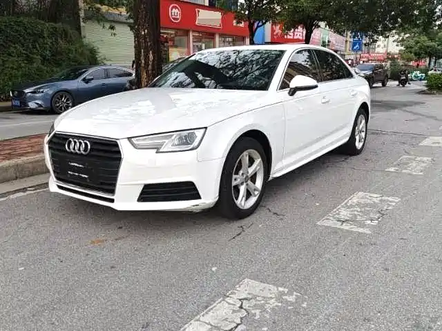 Audi A4L 2017 40 TFSI