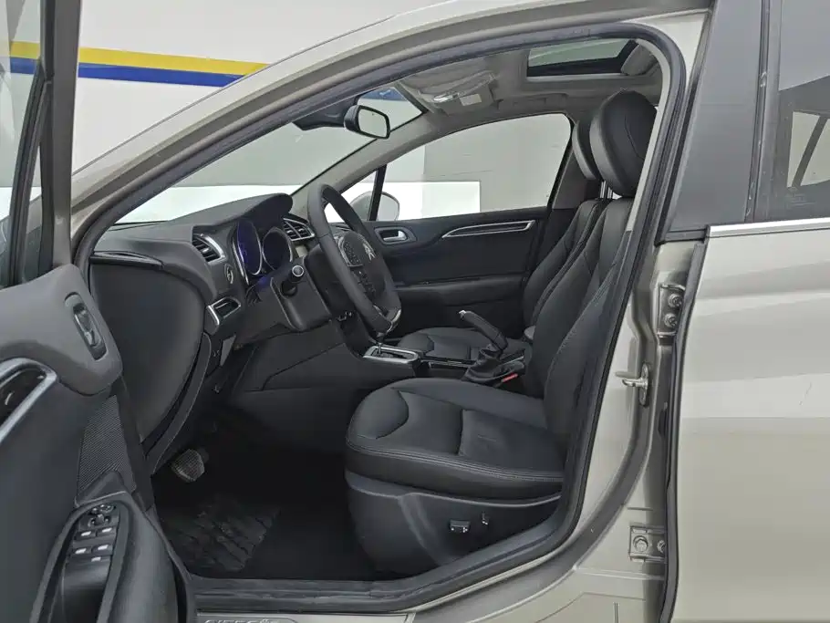 Citroen C4L — миниатюра 9