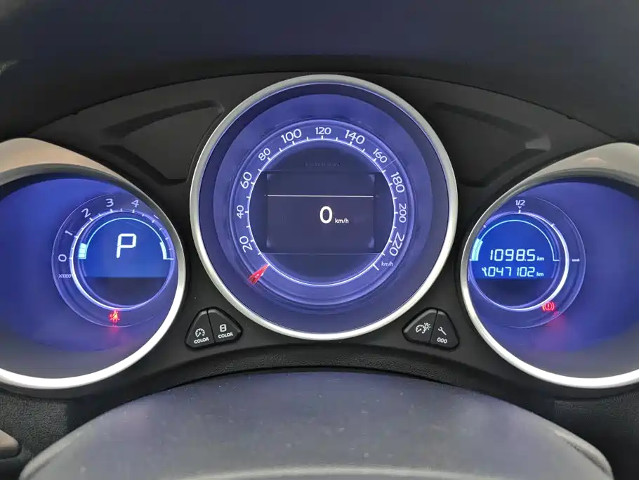 Citroen C4L — миниатюра 14