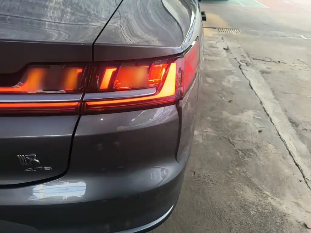 BYD Han — миниатюра 8