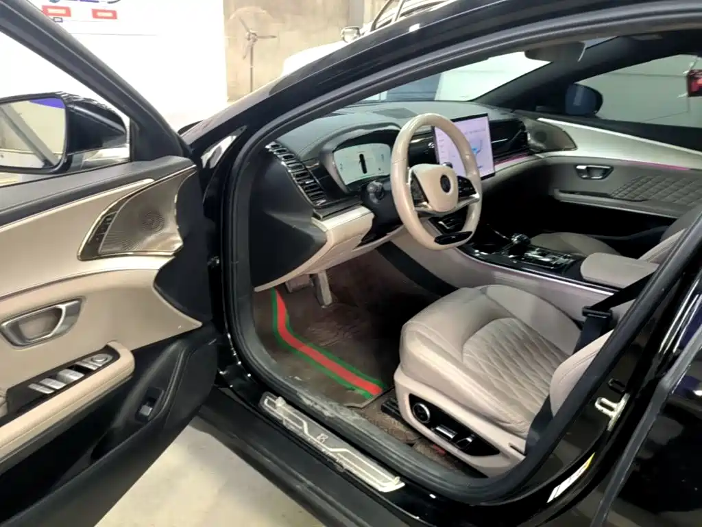 BYD Han — миниатюра 16
