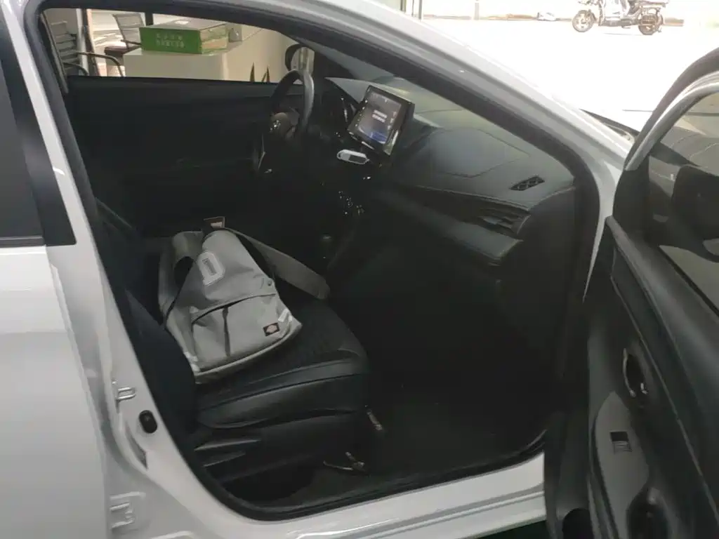 Toyota Vios FS — миниатюра 25