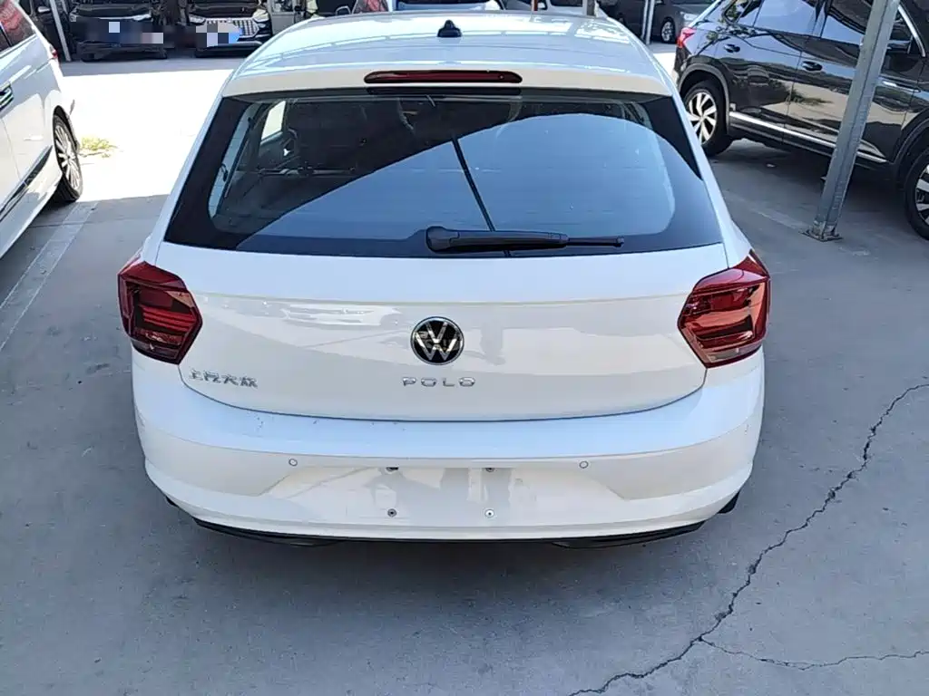 Volkswagen Polo — миниатюра 6