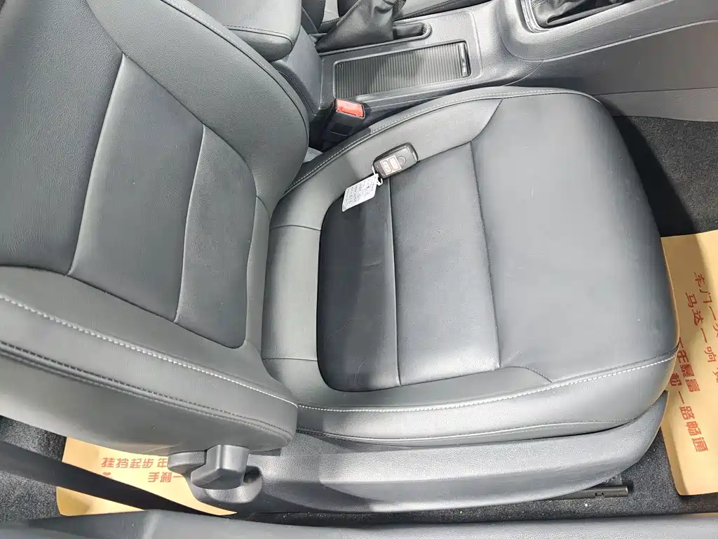 Volkswagen Sagitar — миниатюра 11