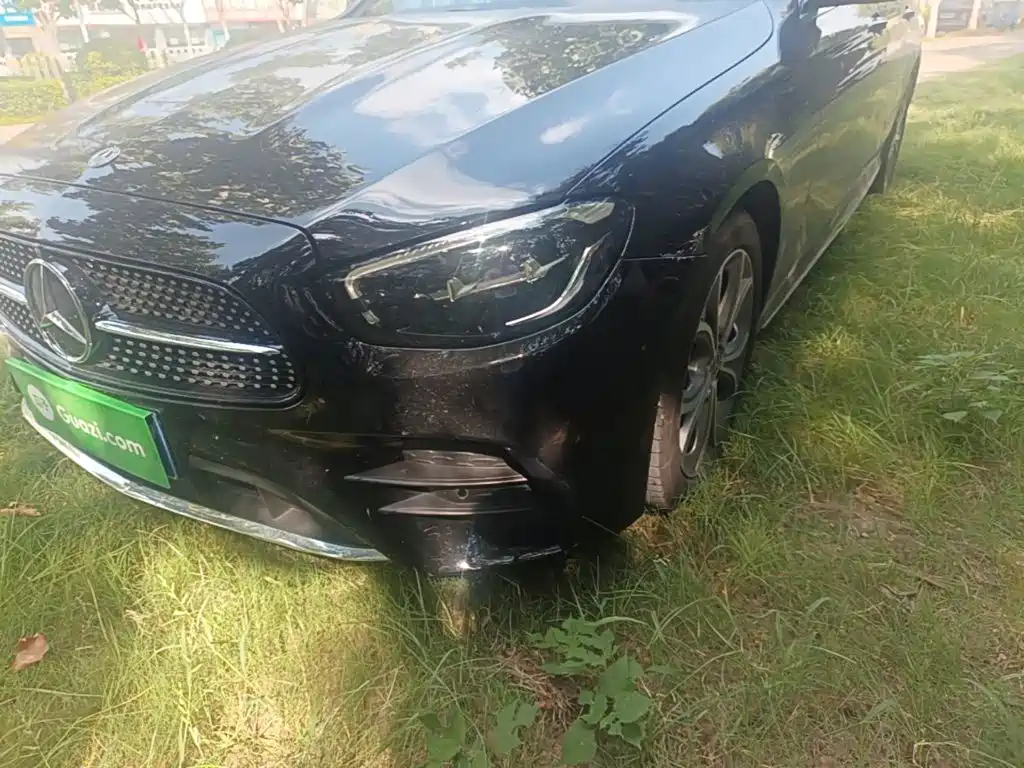 Mercedes-Benz E-Class — миниатюра 24