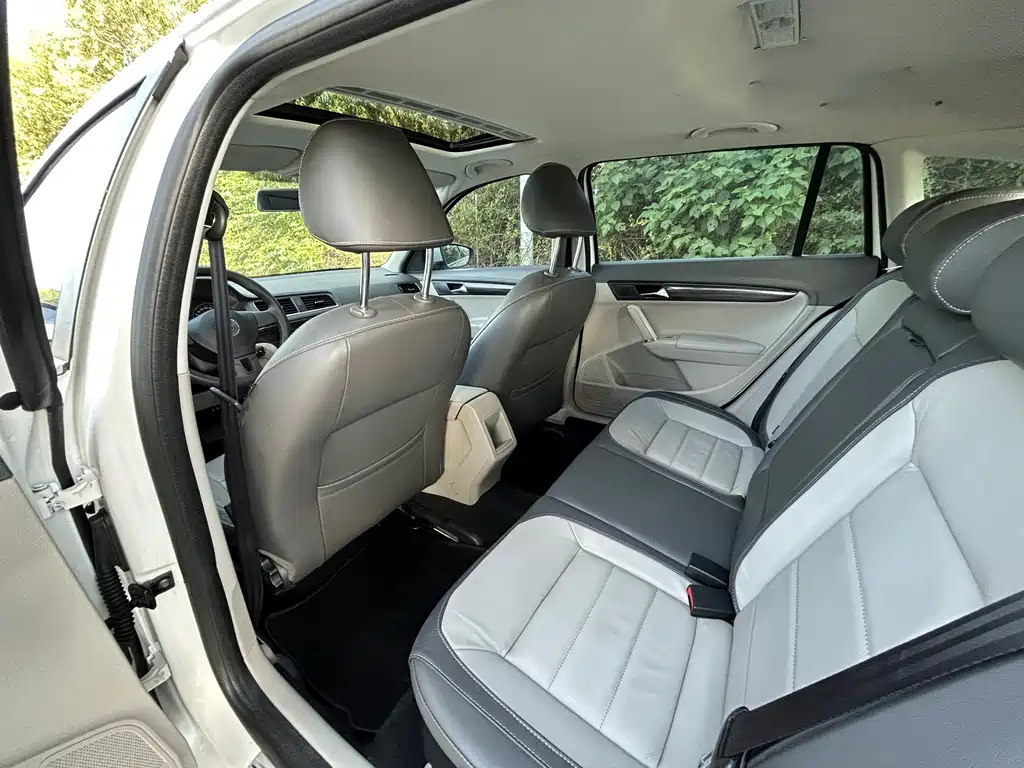 Volkswagen Gran Lavida — миниатюра 5