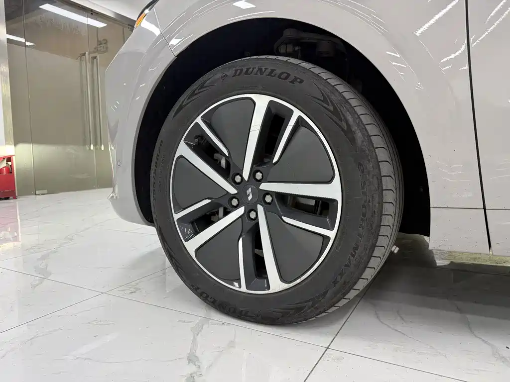 Li Auto Li L6 — миниатюра 7