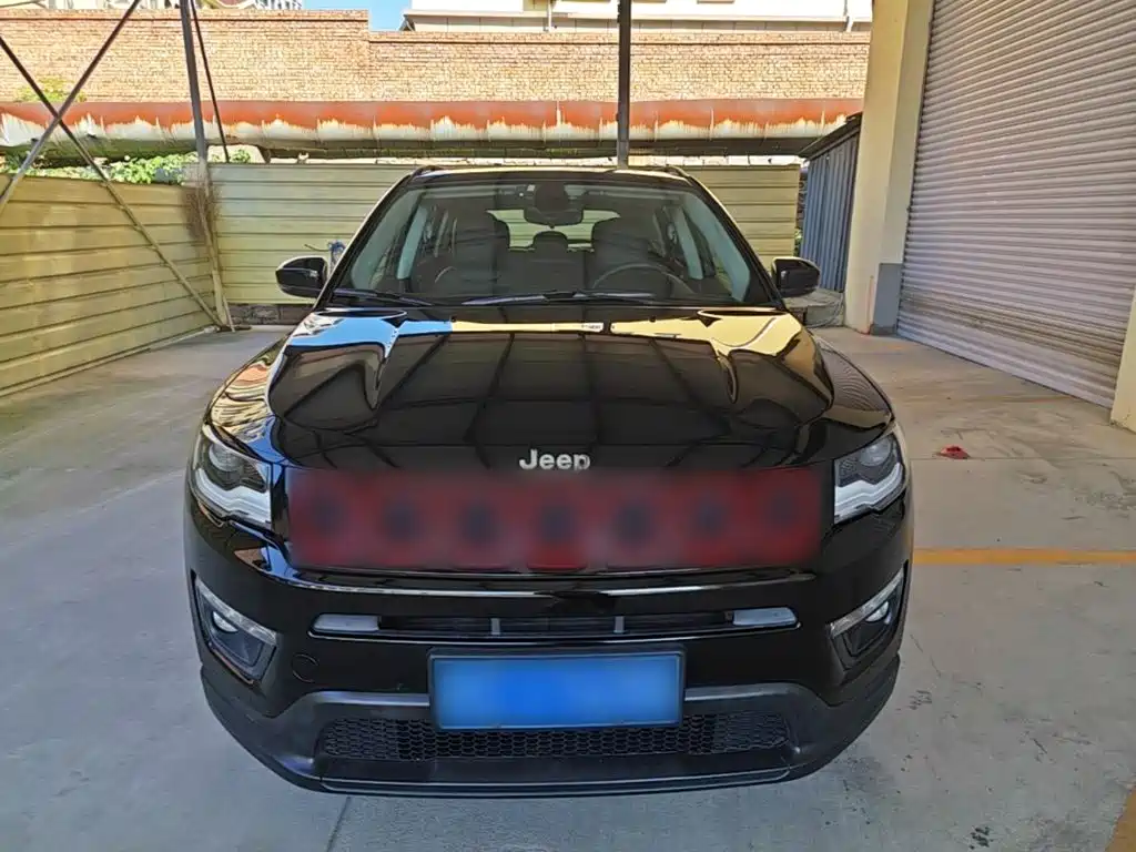 Jeep Compass — миниатюра 3