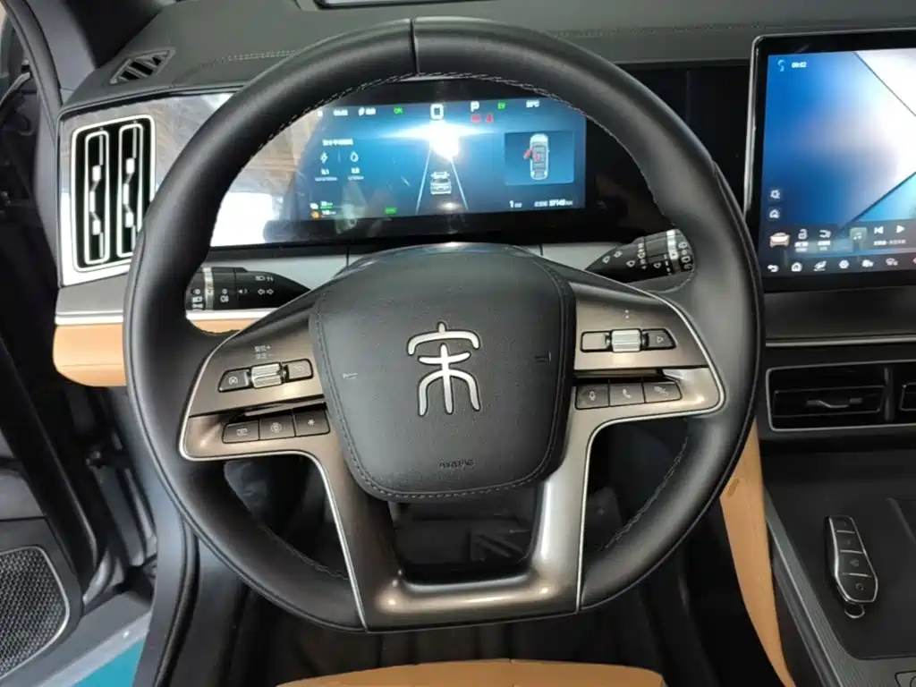 BYD L DM-i — миниатюра 11