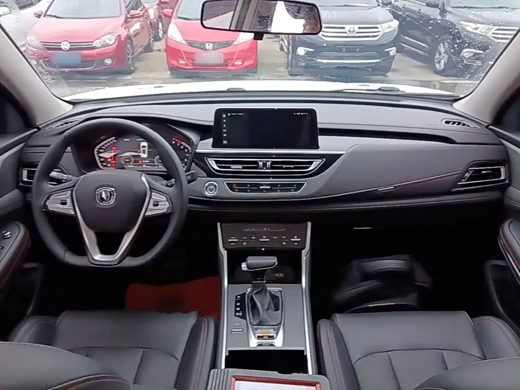 Changan CS75 — миниатюра 10