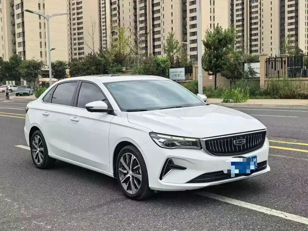 Geely Emgrand — миниатюра 2