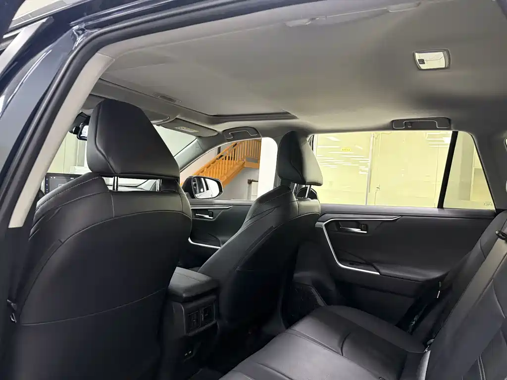 Toyota Wildlander — миниатюра 15