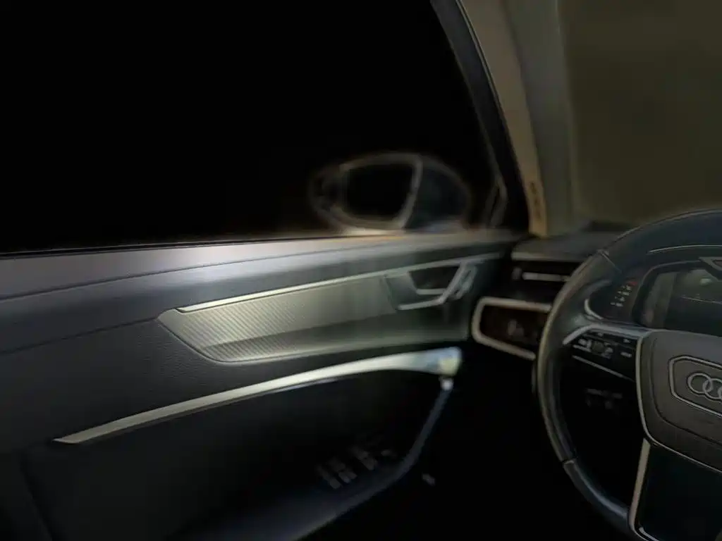 Audi A6L — миниатюра 14