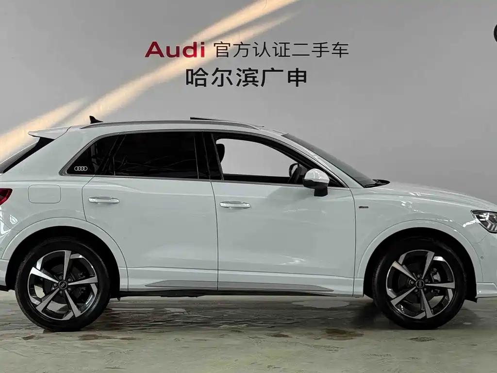 Audi Q3 — миниатюра 5